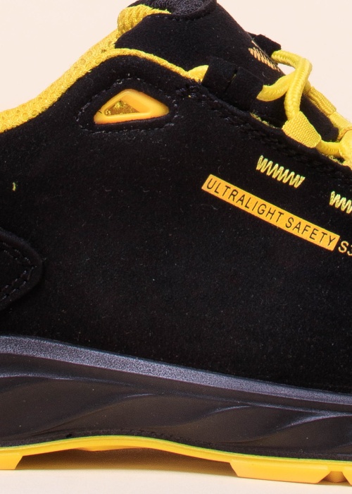 VM Footwear darba apavi California