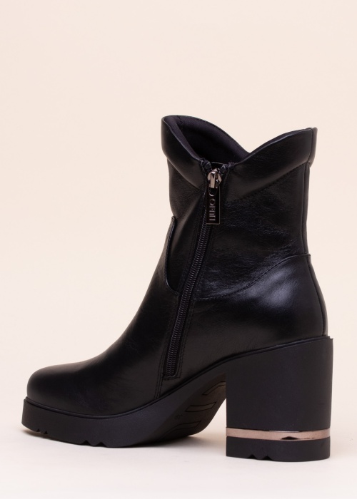 Liu-Jo puszābaki Gloria 16