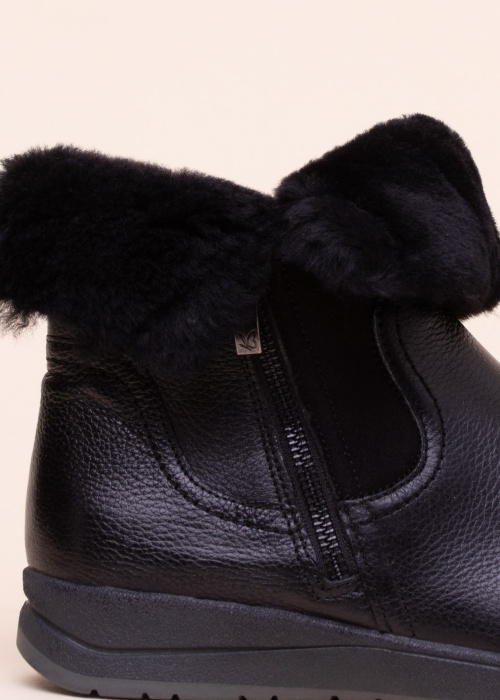 Caprice ziemas zābaki