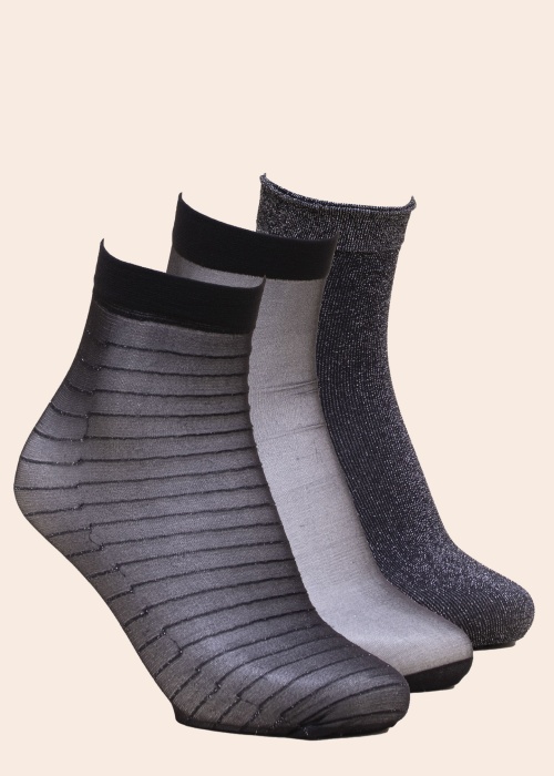 Fransa dāvanu kastītē 3 pāri zeķu