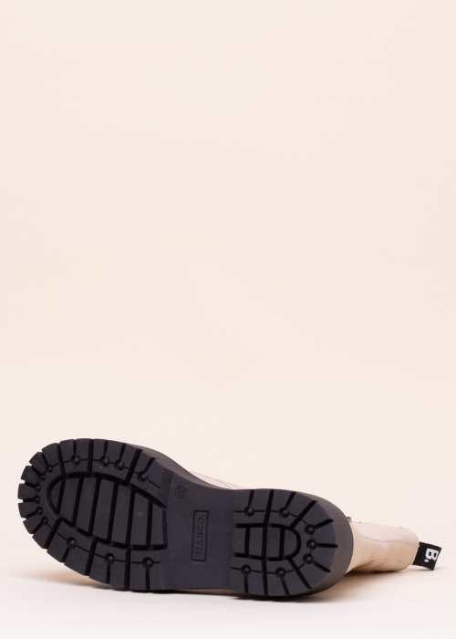 Bianco ādas puszābaki Biadeb