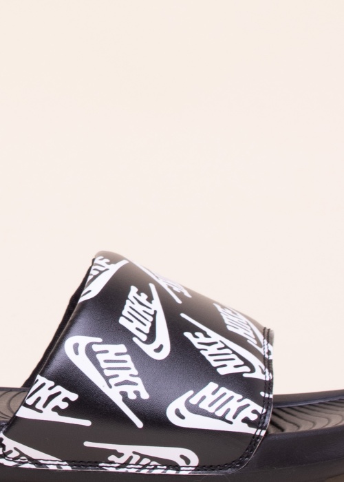 Nike baseina iešļūcenes Victori One