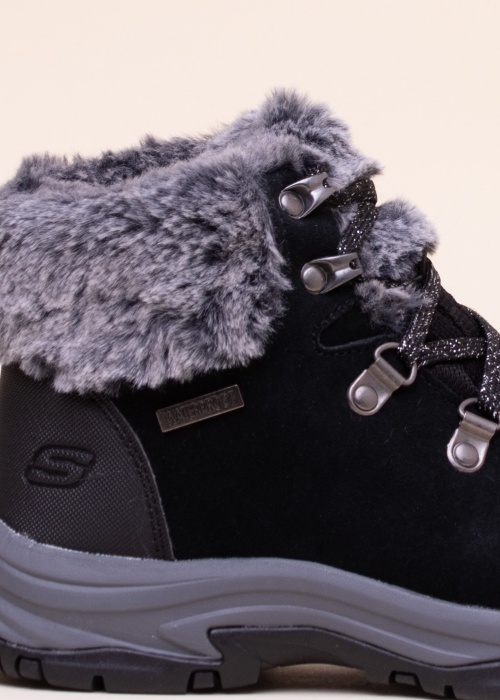 Зимние сапоги Skechers