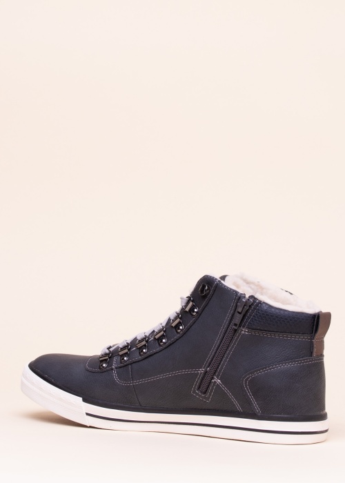 Тенниски Mustang