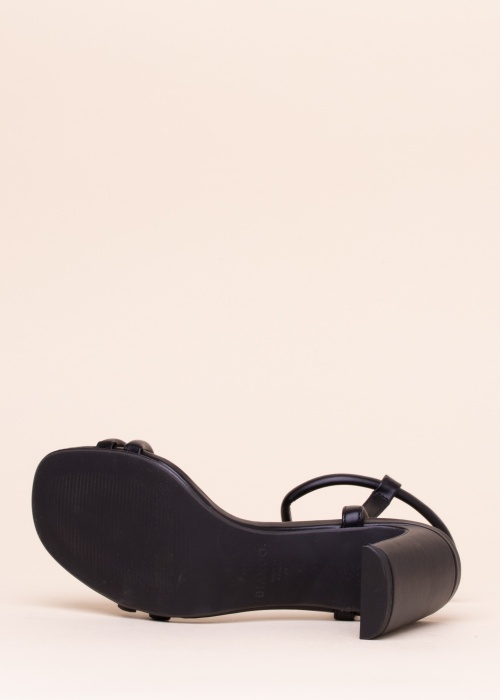 Bianco kurpes Biacherry