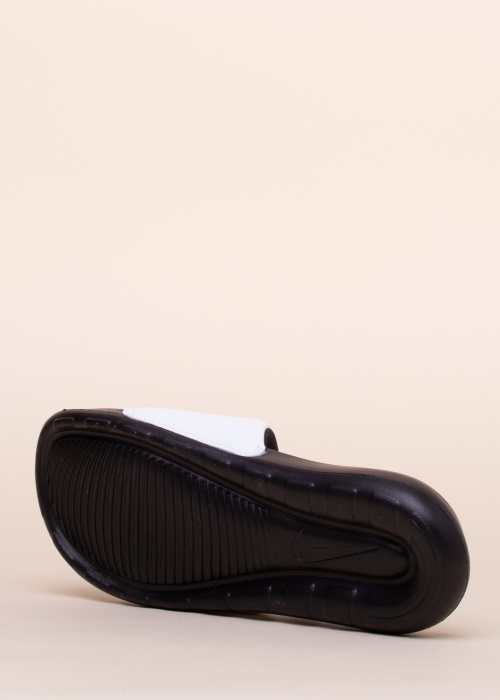 Nike baseina iešļūcenes Victori One