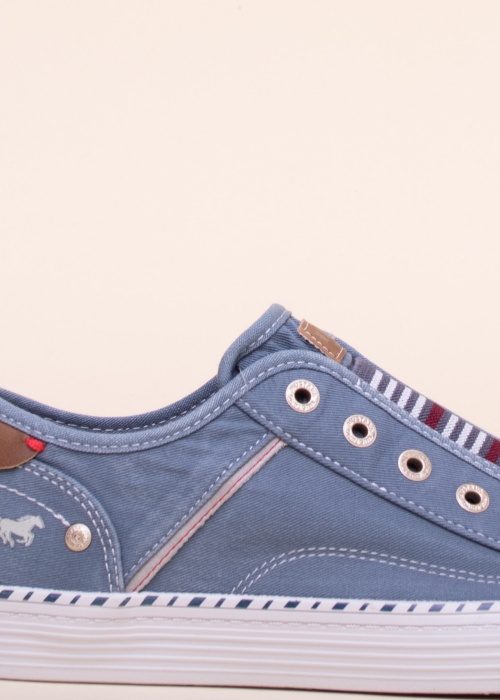 Тенниски Mustang