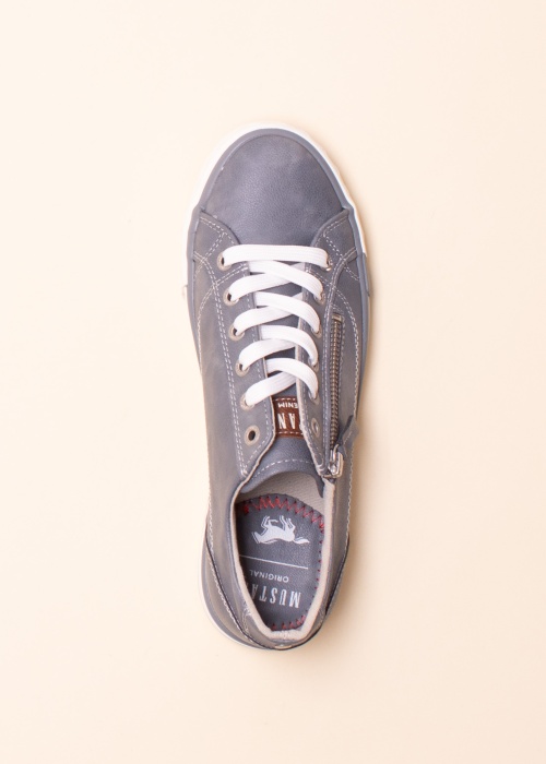 Тенниски Mustang