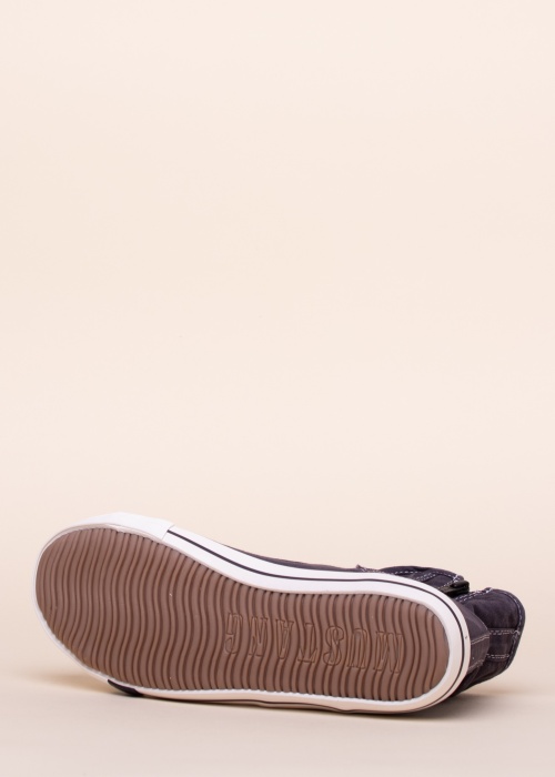 Тенниски Mustang