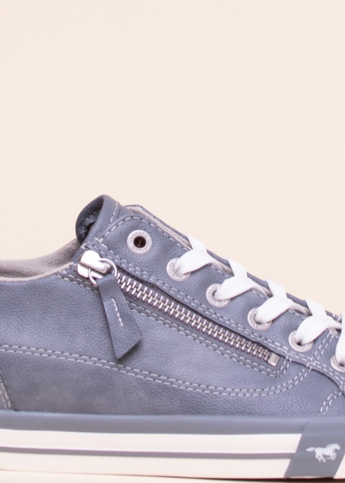 Тенниски Mustang