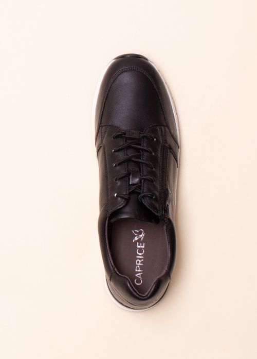 Кроссовки Caprice