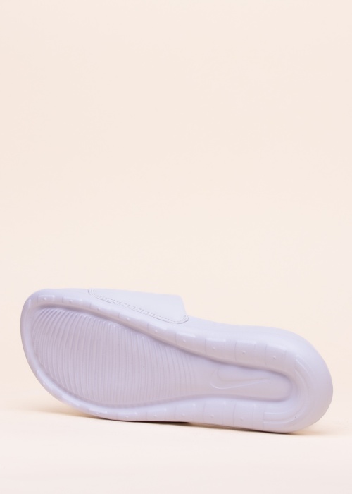 Nike baseina iešļūcenes Victori One