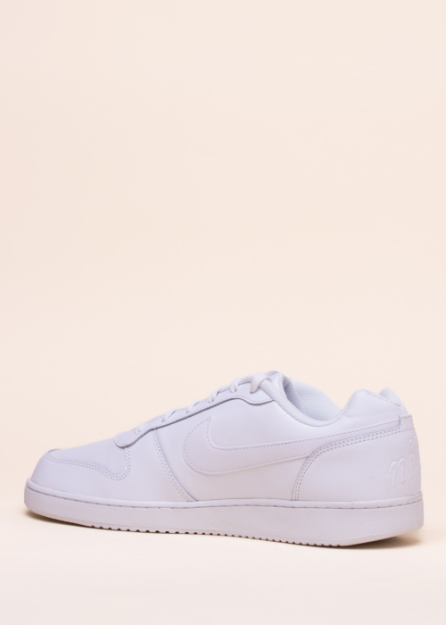 Nike kedas Ebernon Low