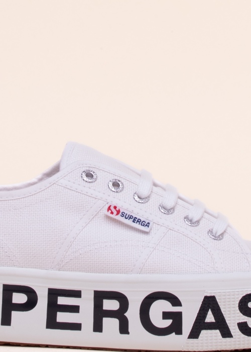 Superga kedas