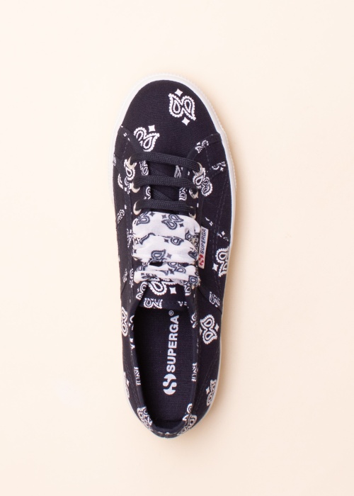 Тенниски Superga