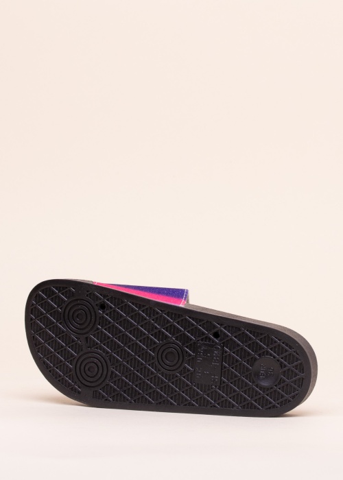 Best Buy iešļūcenes
