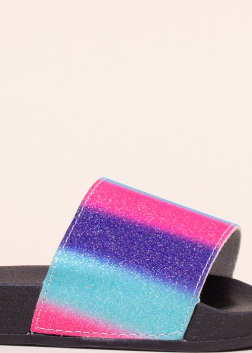 Best Buy iešļūcenes
