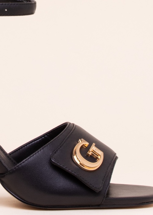 Guess kurpes Kernara