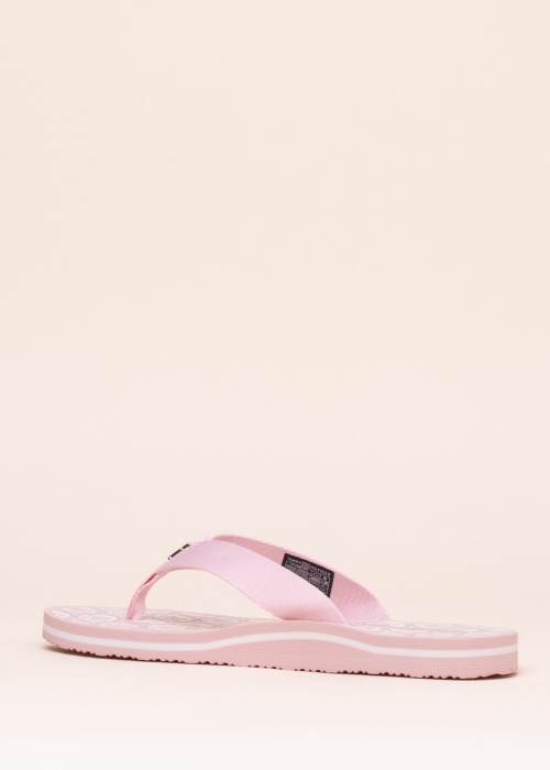 Tommy Hilfiger iešļūcenes