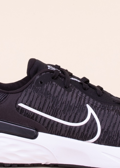 Nike apavi skriešanai Renew Run 4