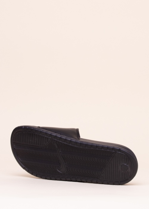 Nike iešļūcenes Benassi