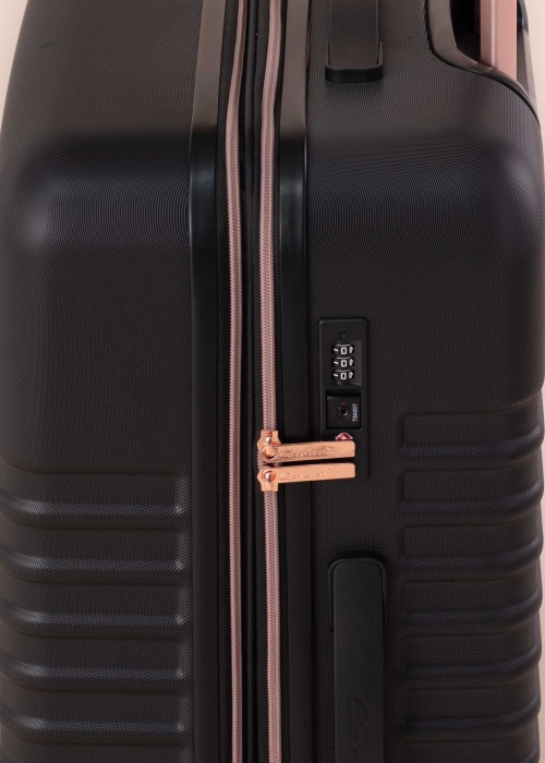 Чемодан размер M Cavalet