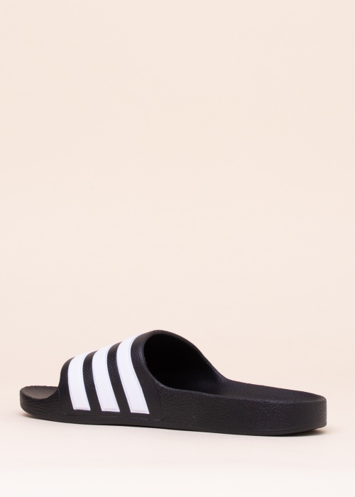 Шлёпанцы adidas Adilette