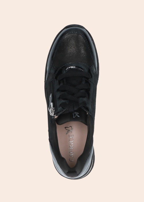 Кроссовки Caprice