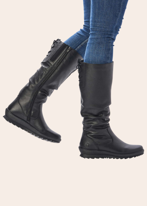 Зимние сапоги Remonte