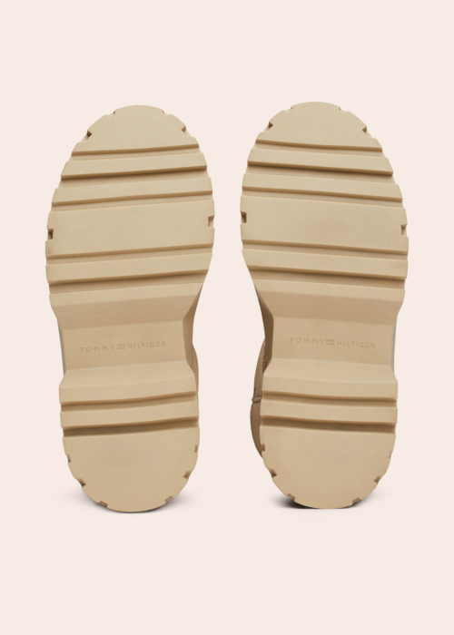 Tommy Hilfiger puszābaki