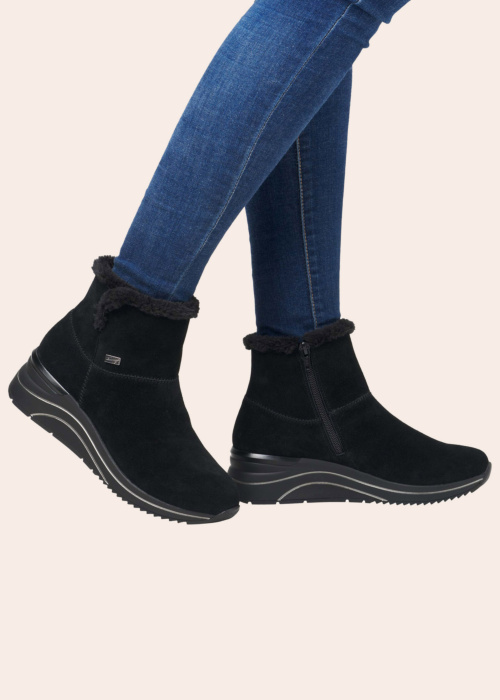 Зимние сапоги Remonte