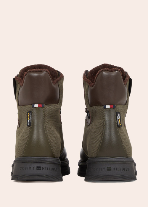 Tommy Hilfiger puszābaki