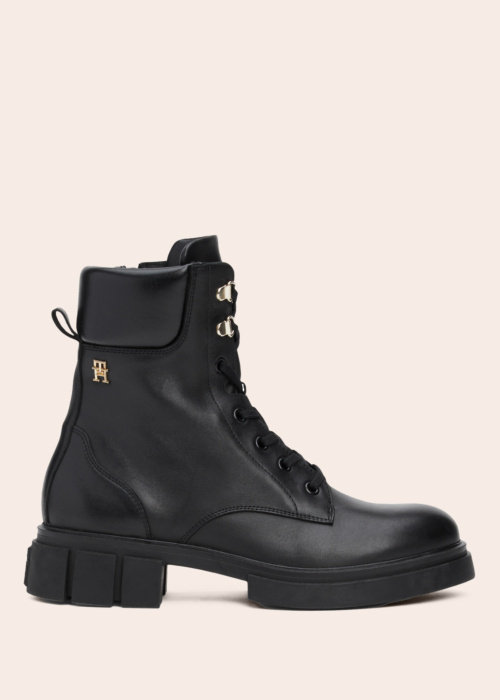 Tommy Hilfiger puszābaki