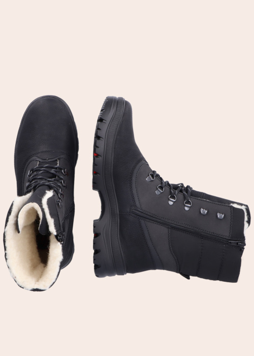 Полусапоги с шипами Rieker