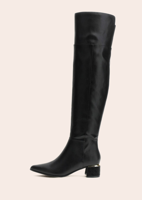 Guess zābaki Lucie2