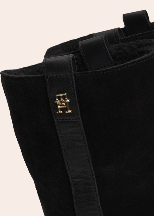 Tommy Hilfiger ziemas zābaki