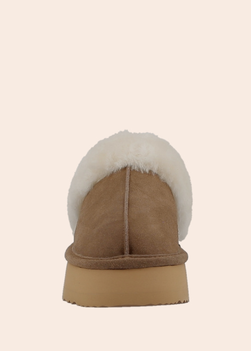 Axelda čības Florens