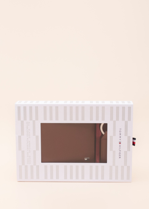 Tommy Hilfiger naudas maks Eton dāvanu kastītē