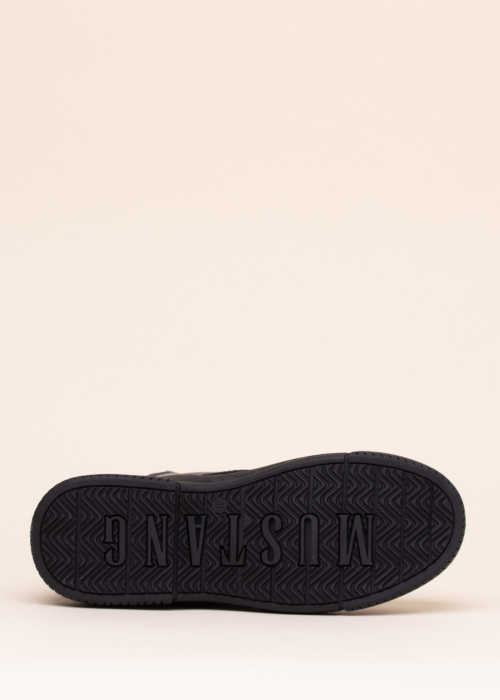 Зимние сапоги Mustang