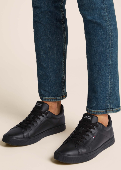 Тенниски Icon Court Lth Flag Ess Tommy Hilfiger