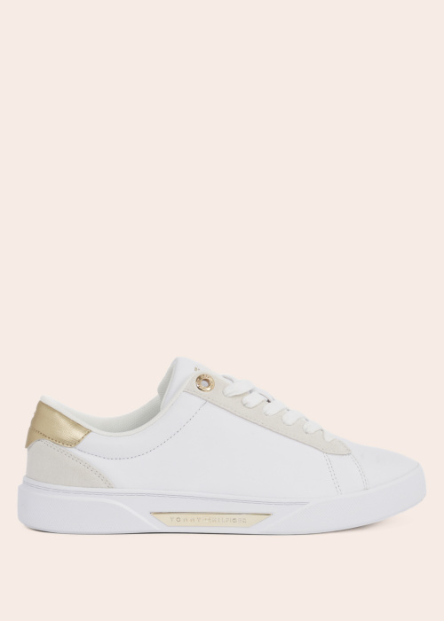 Tommy Hilfiger kedas