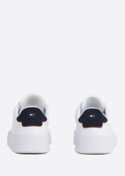 Tommy Hilfiger kedas