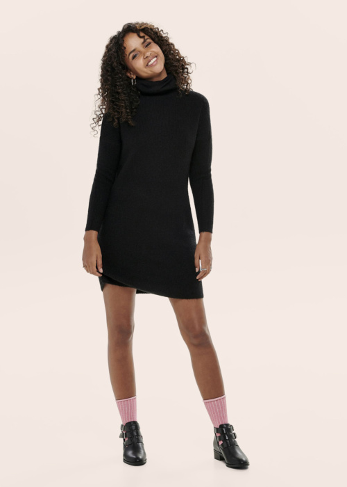 Only trikotāžas kleita