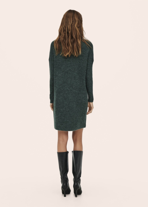 Only trikotāžas kleita