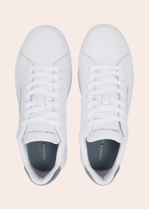 Tommy Hilfiger kedas