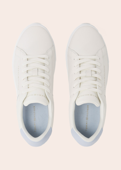 Tommy Hilfiger kedas