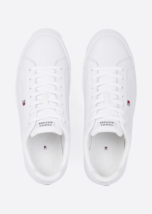 Tommy Hilfiger kedas Icon