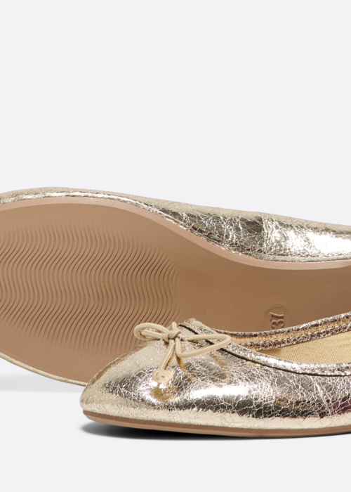 Only balerīnas Bee-3