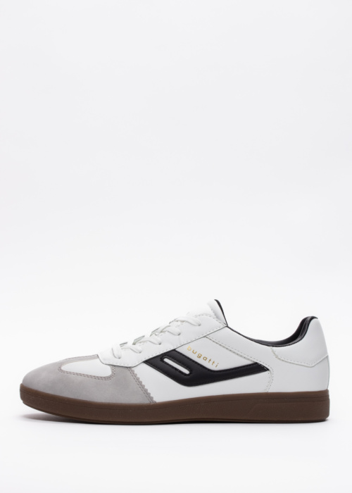 Bugatti kedas Carmelo