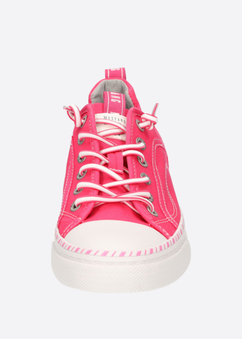 Тенниски Mustang